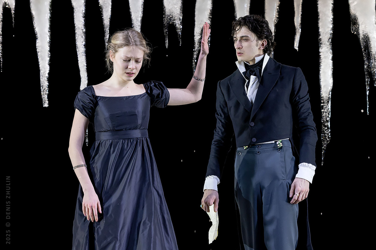 «Евгений Онегин». Премьера Московского академического театра им. Вл. Маяковского. Фоторепортаж Дениса Жулина