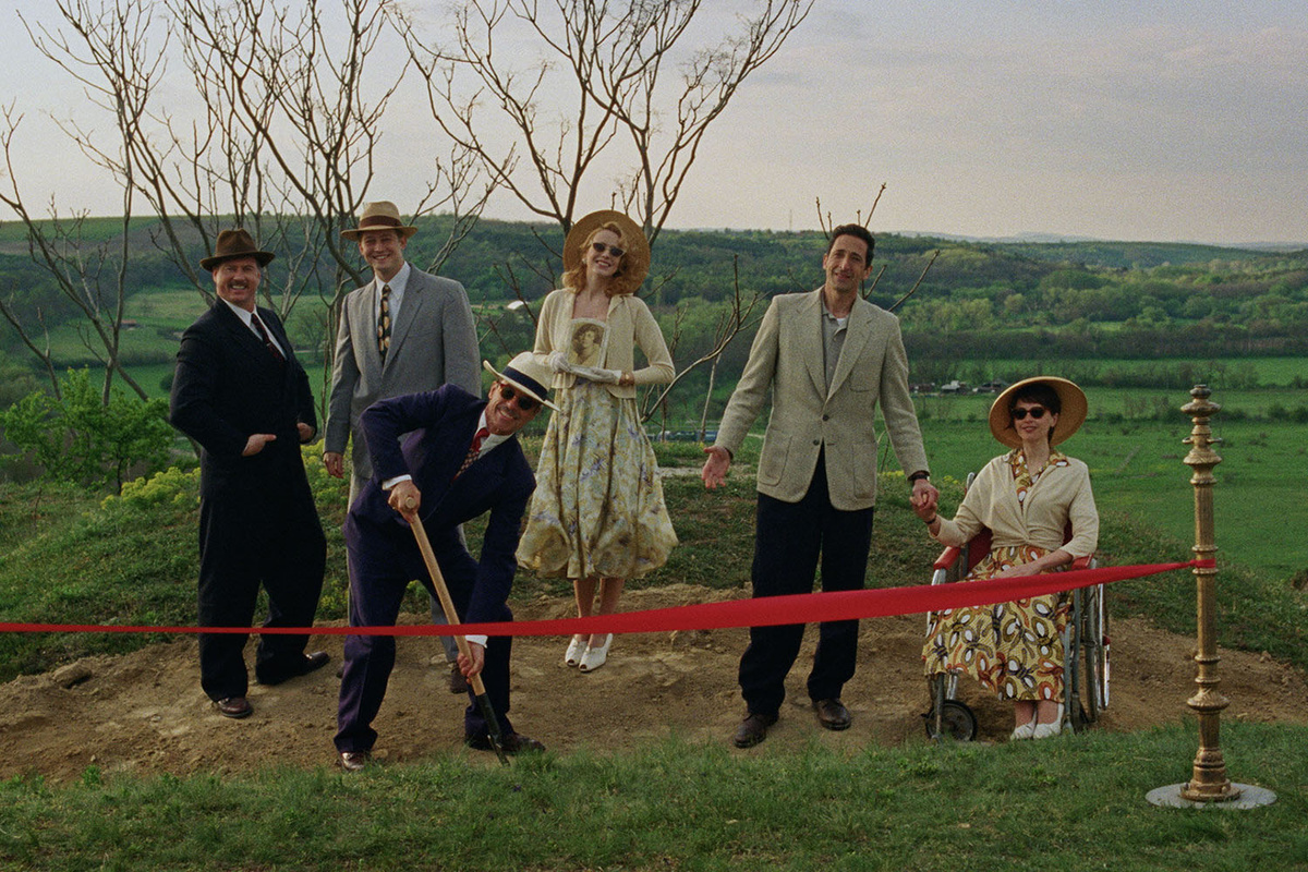    Кадр из фильма «Бруталист»