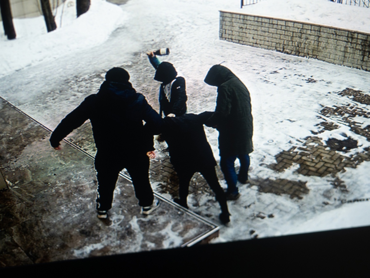 Фото носитиллюстративный характер