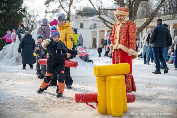 В Архангельском на Масленицу предложат поиграть в старинные русские игры. / Пресс-служба Музея-заповедника Архангельское.