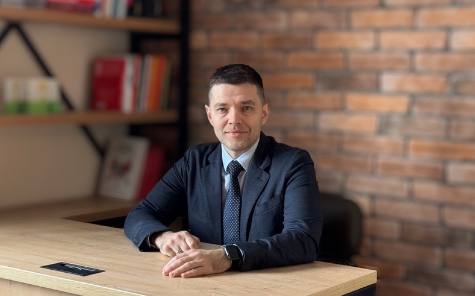 Эксперт E1 CARD, заместитель коммерческого директора Алексей Лежнев.