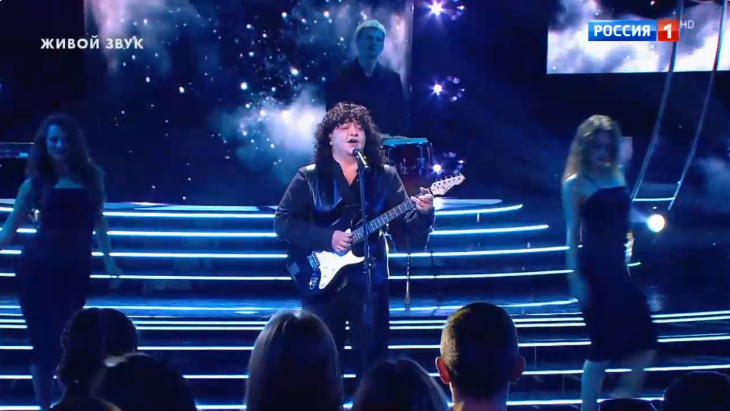 Листайте галерею