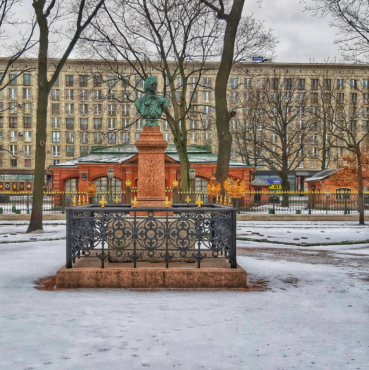 Домик Петра I. Петровская набережная. г. Санкт-Петербург.