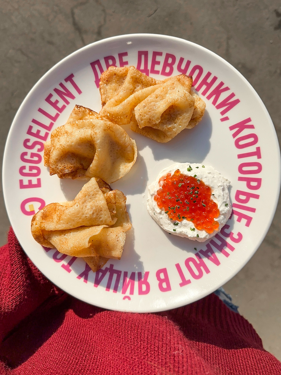 Яйца яйцами, а про масленицу не забываем!