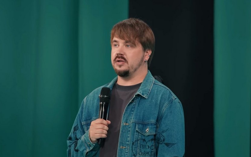    Комик из Ижевска получил 40 тыс. руб. от Александра Гудкова «на поднятие удмуртского юмора»