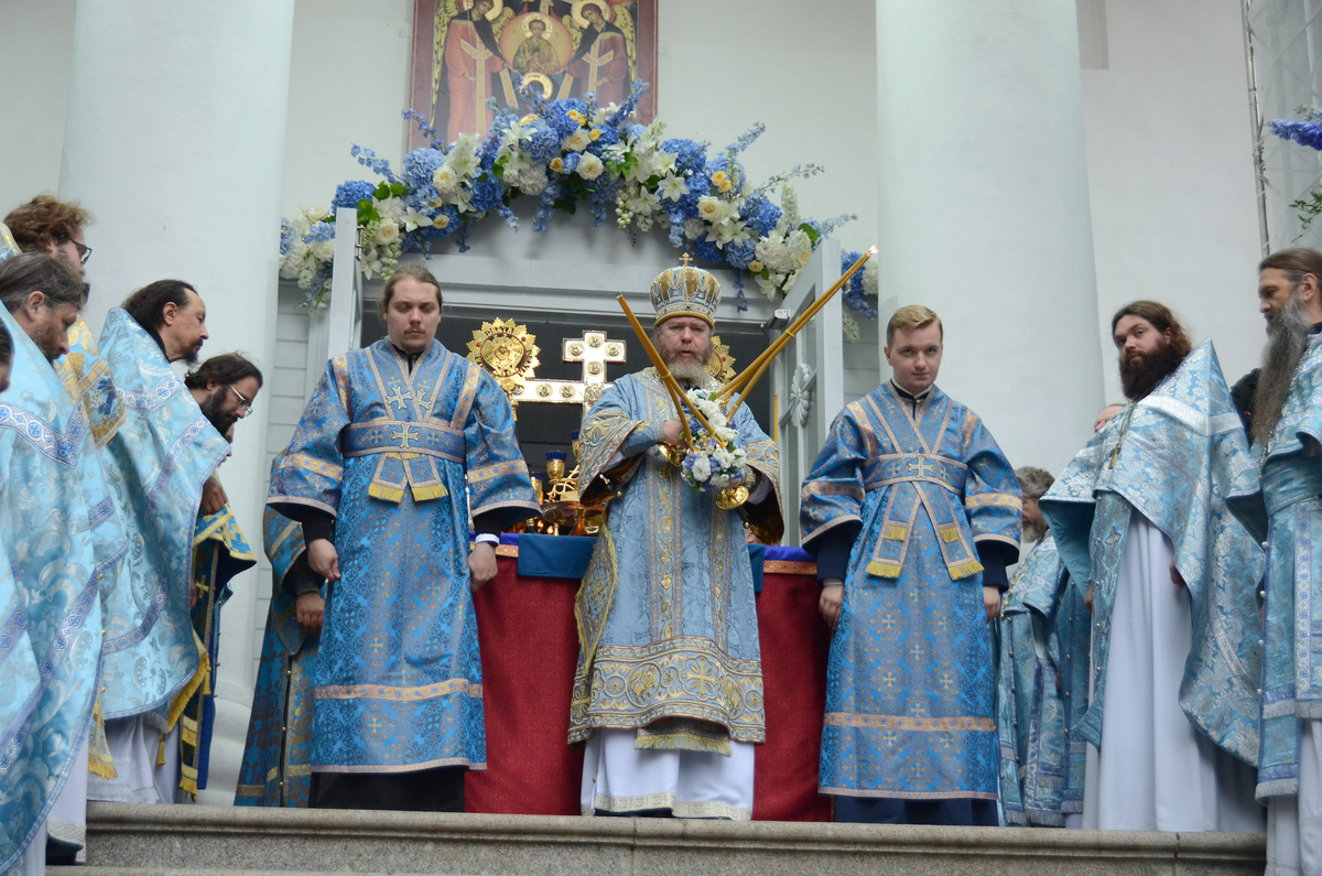 За подготовку теракта задержали помощников Тихона.  Фото: Фото: ФедералПресс / Татьяна Буторина