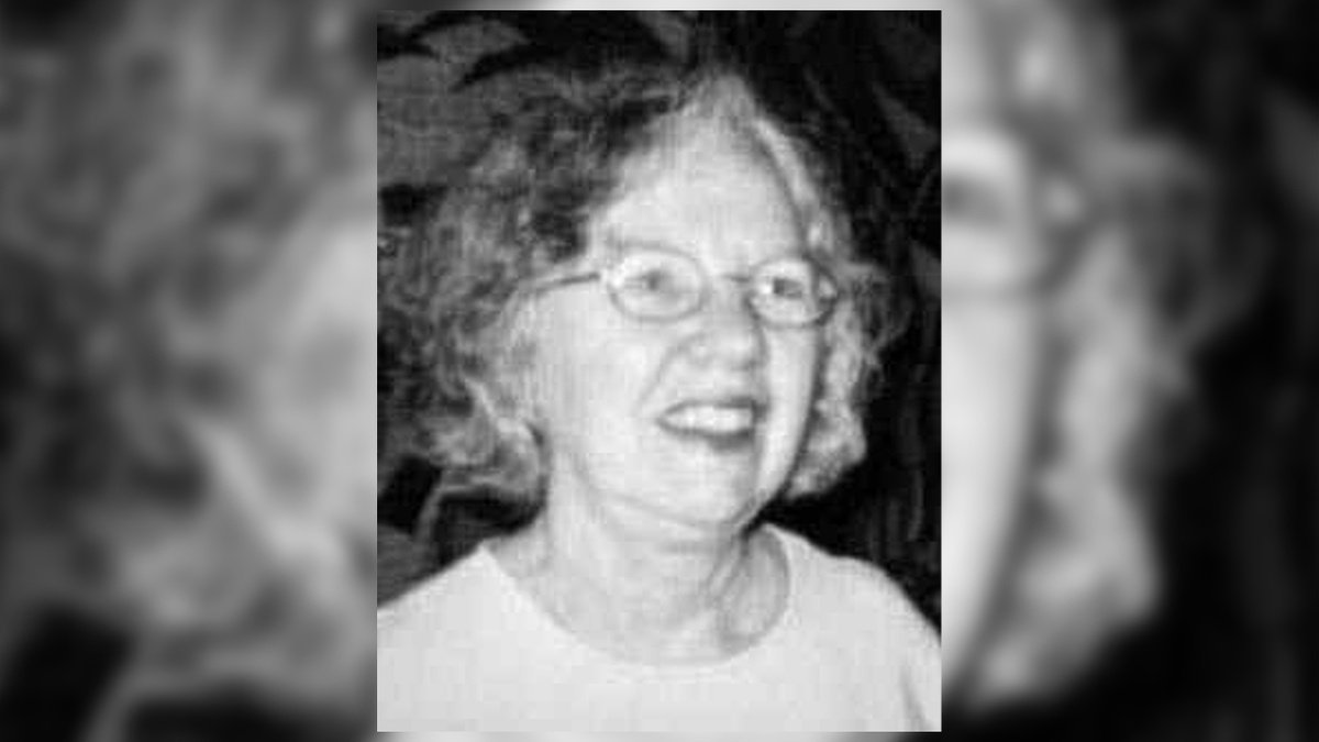 Джоан Кларк