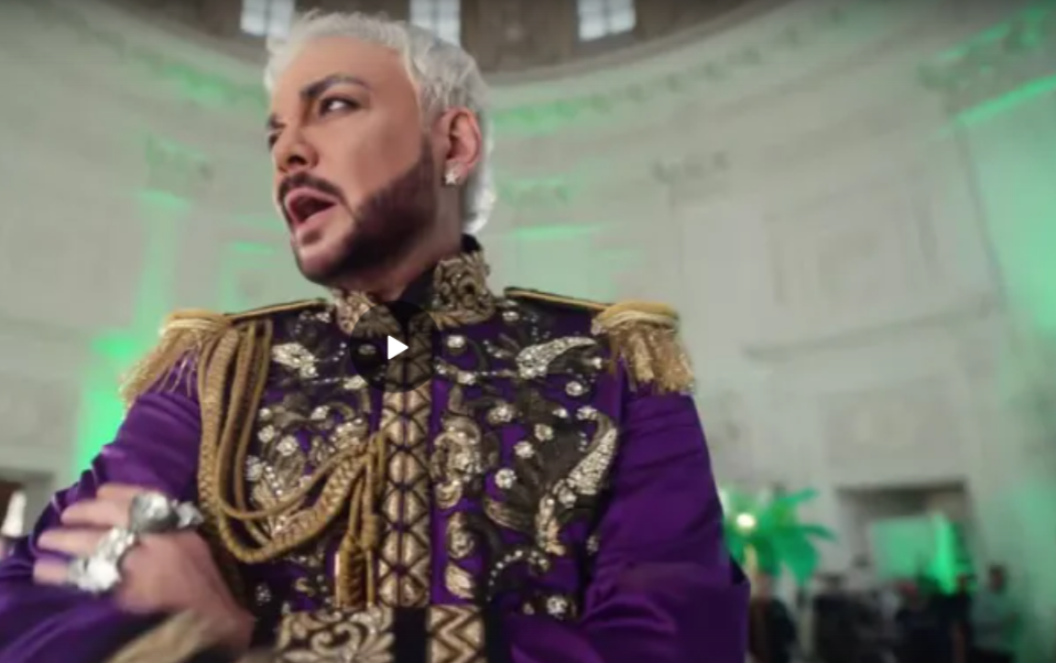 Филипп Киркоров настойчиво продолжает входить "не в ту дверь"