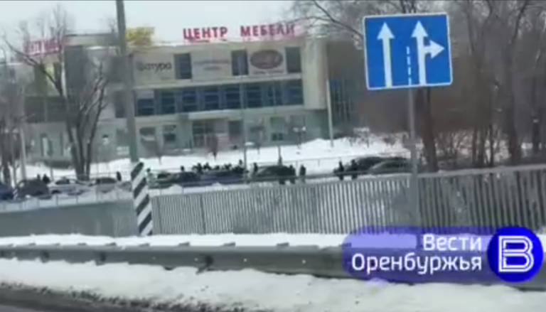    Пытались «отбить» задержанного. Подростков-вымогателей задержали в Оренбурге Белов Михаил Александрович