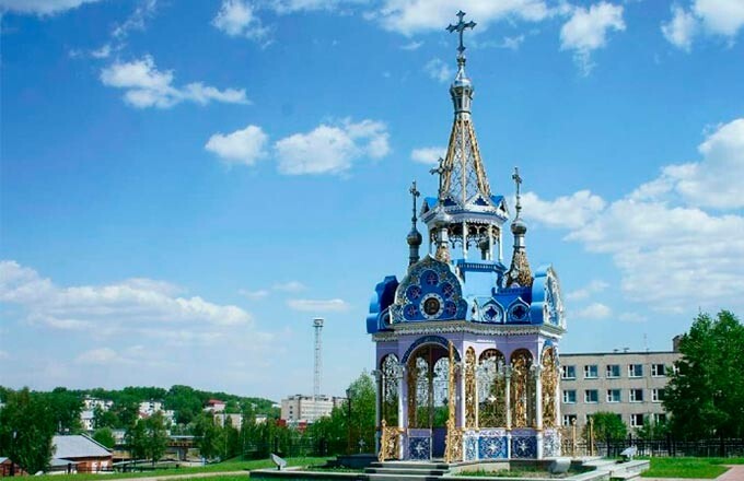 Часовню изготовили в позапрошлом веке местные мастера-металлурги