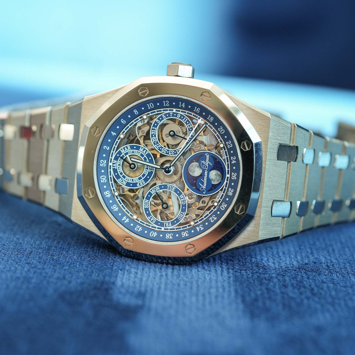 Фото: monochrome-watches.com