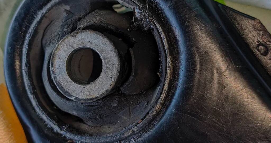 Признаки неисправности сайлентблоков передних рычагов | как их проверить и когда менять?