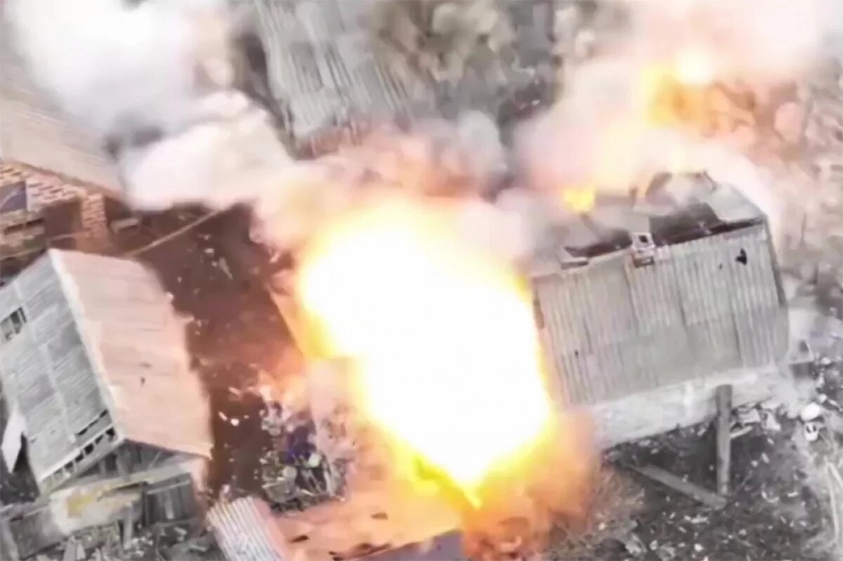    Ударные части ВС РФ рвутся к Запорожью.