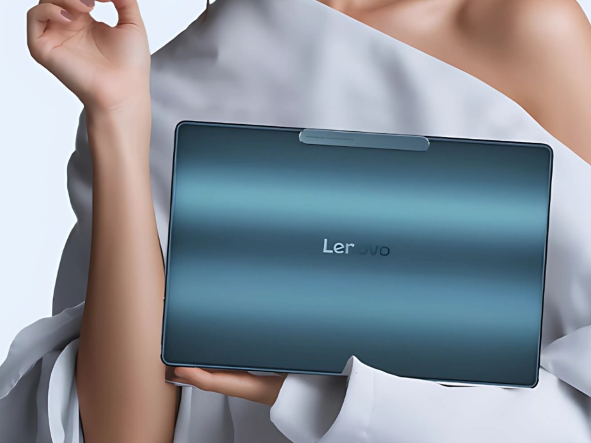    Lenovo выпустила первый в мире ноутбук с подэкранной камерой