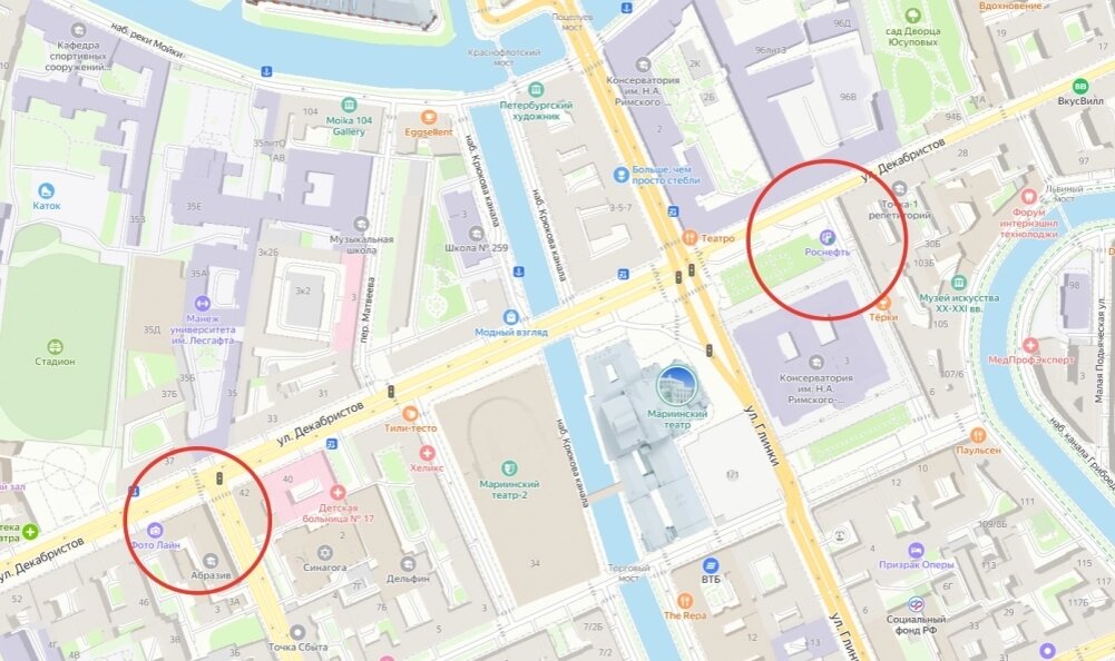    Возможные выходы станции метро «Театральная» на поверхность Фото: Скриншот Яндекс.Карты