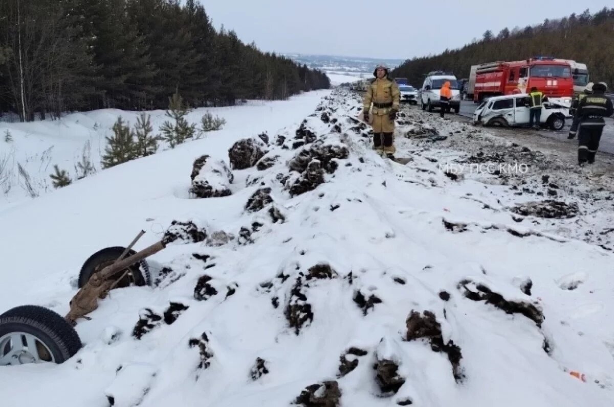    Четыре человека пострадали в массовом ДТП на трассе Пермь – Екатеринбург