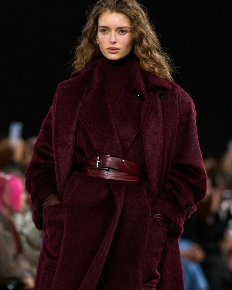 Max Mara Fall 2025 Ready-To-Wear