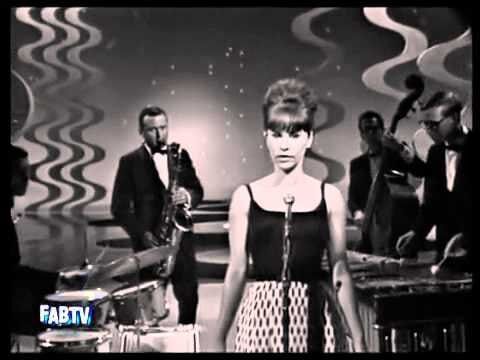На фото: певица Astrud Gilberto и музыкант Stan Getz