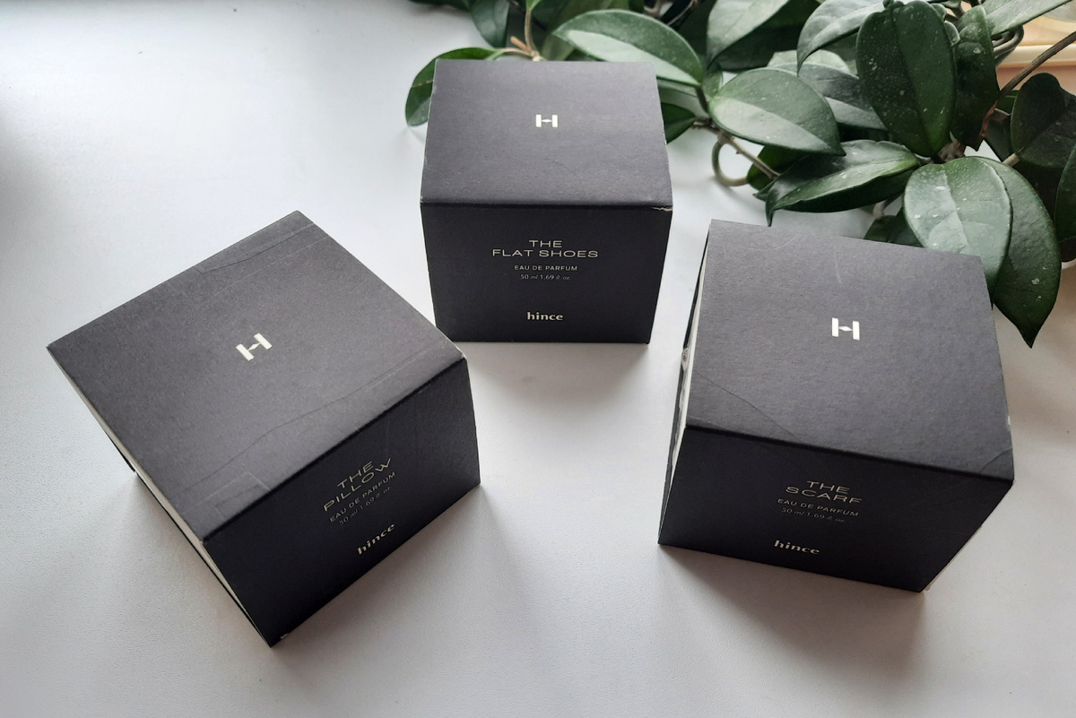 Коробки без слюды, поэтому путешествие со склада до пункта выдачи их слегка потрепало.