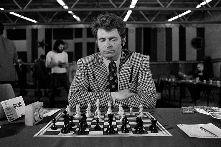    Сегодня на 89-м году жизни ушел из жизни Борис Спасский.   
Фото: © IMAGO / www.imago-images.de / www.globallookpress.com