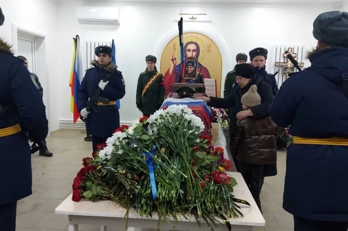    В Тверской области похоронили погибшего на СВО стрелка Алексея Орлова