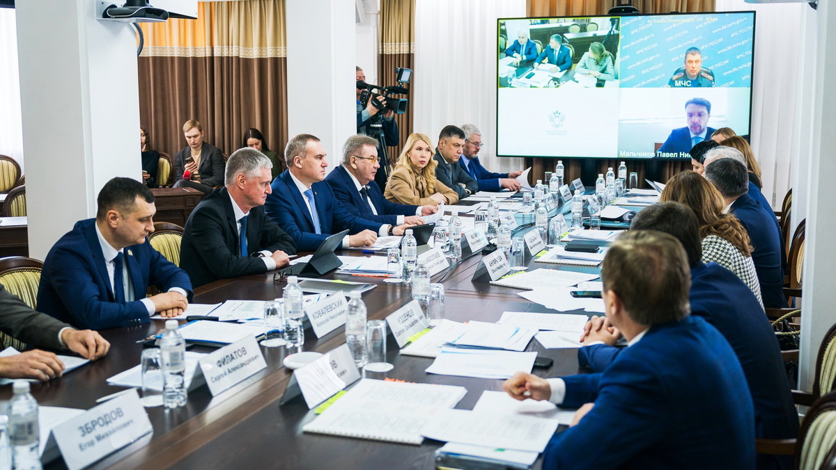    Политику в области природопользования и охраны окружающей среды обсудили в Югре