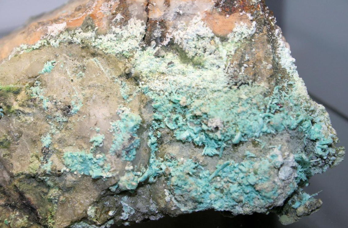 Моренозит из Австрии,  фото с сайта mindat.org