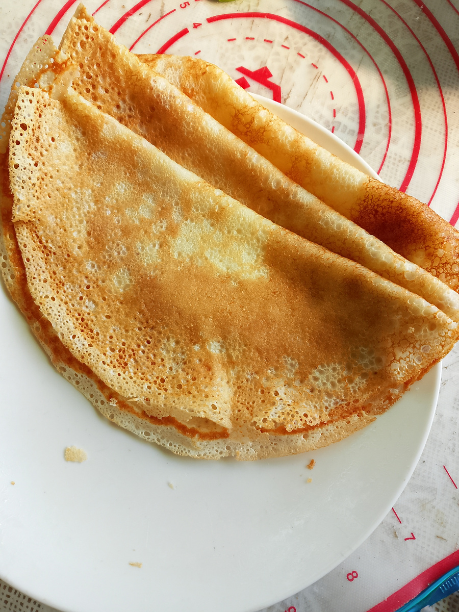 У меня первые были не очень кружевные, пришлось добавить немного кипятка