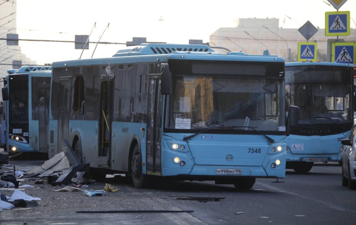 Фото журналистов с места сегодняшних событий