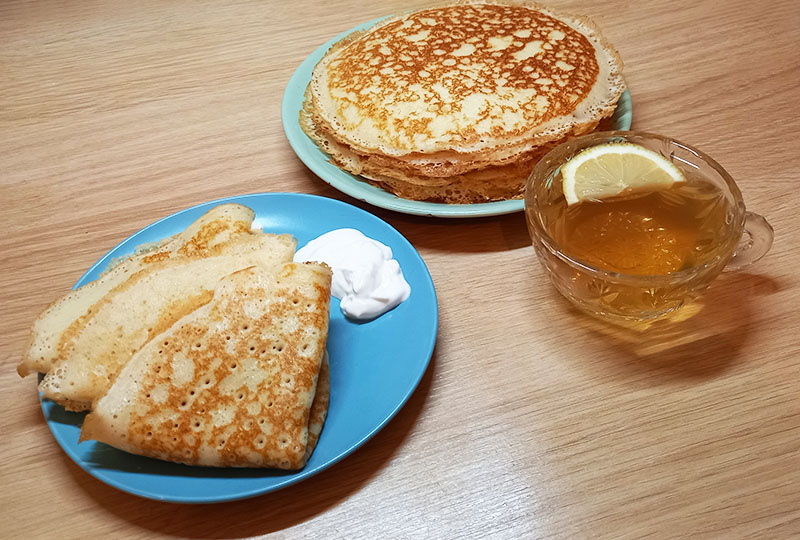 Блины с дырочками на молоке и сухих дрожжах