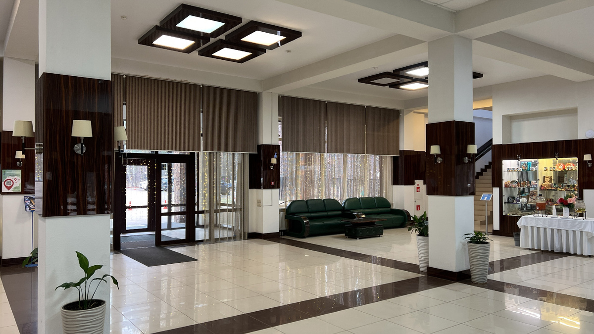 Ресепшн в отеле Яхонты Таруса