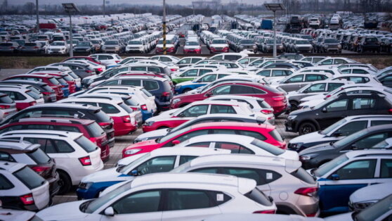    Япония сократила поставки автомобилей и мотоциклов в Россию Андрей Бурков