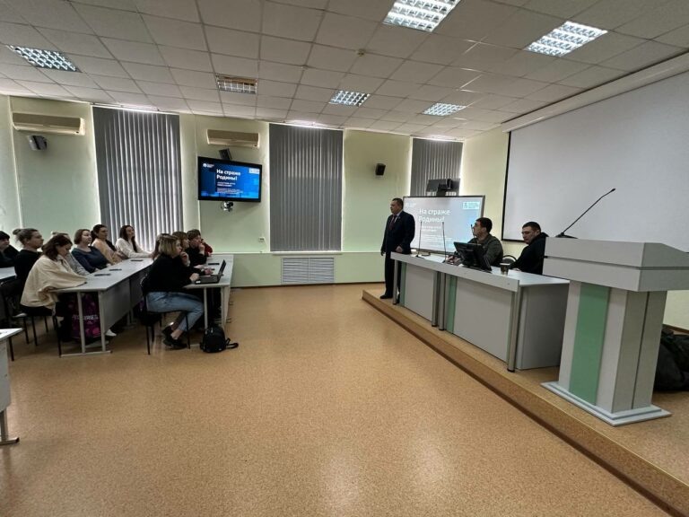    Оренбургские школьники и студенты приняли участие в акции Общества «Знание» Кристина Просвиркина