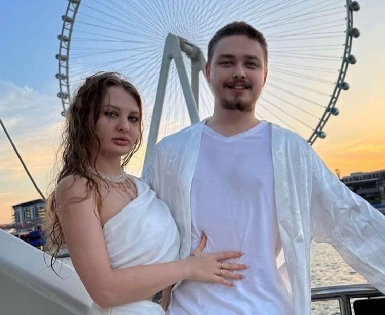 В прошлом году в свадебную поездку Мелисса Валынкина и Архип Глушко ездили на Мальдивы. Фото: социальные сети.