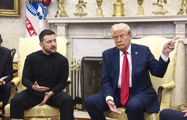    JIM LO SCALZO/POOL/TASS