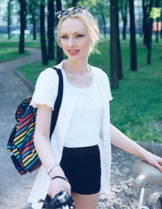 Елена Ксенофонтова в юности. / Фото: www.welcomevolunteer.ru
