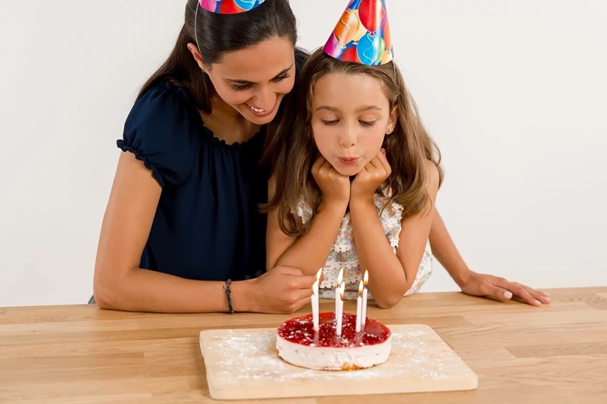    Ребенок рад, кошелек цел.