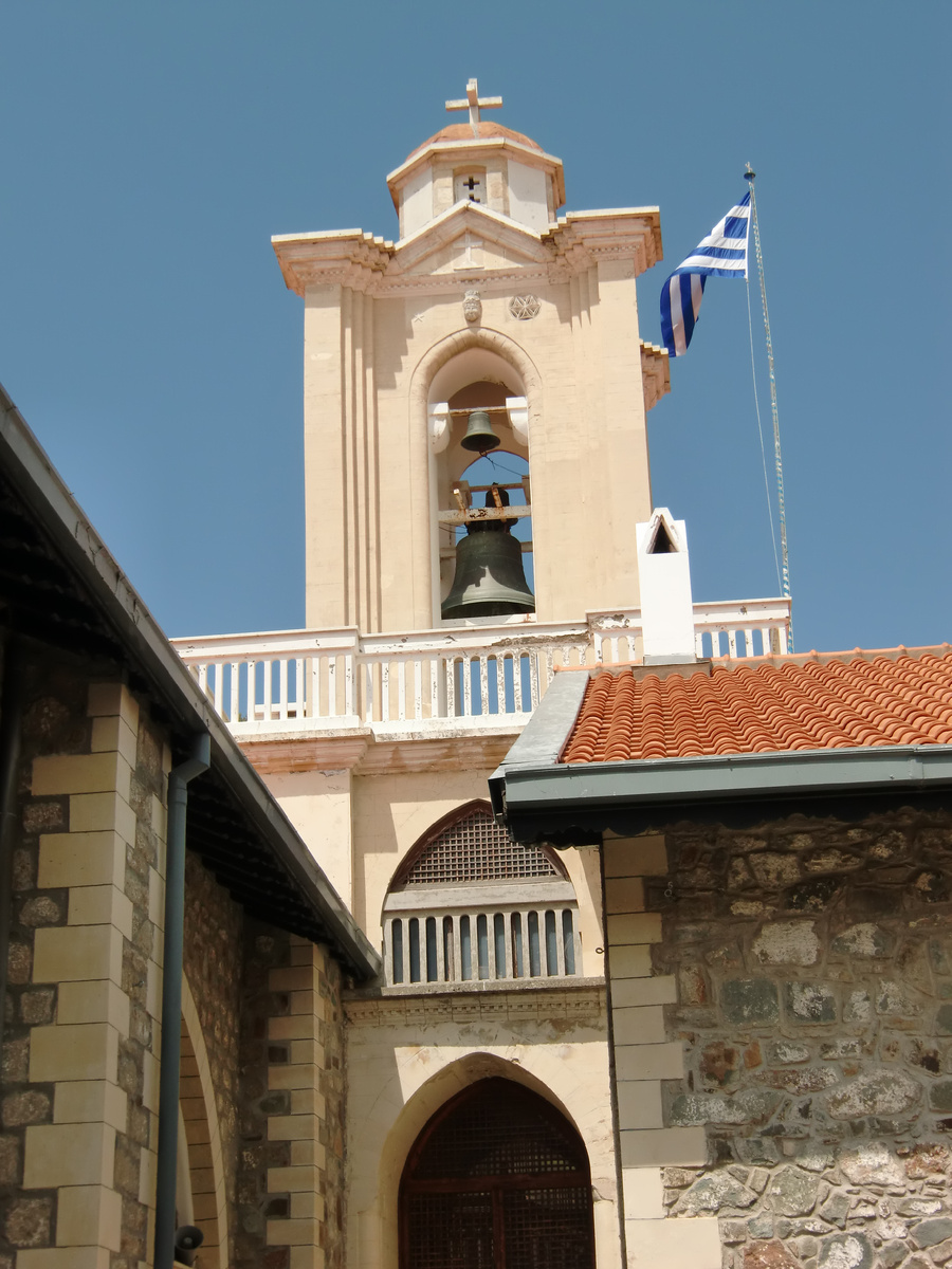 Монастырская колокольня. фото автора