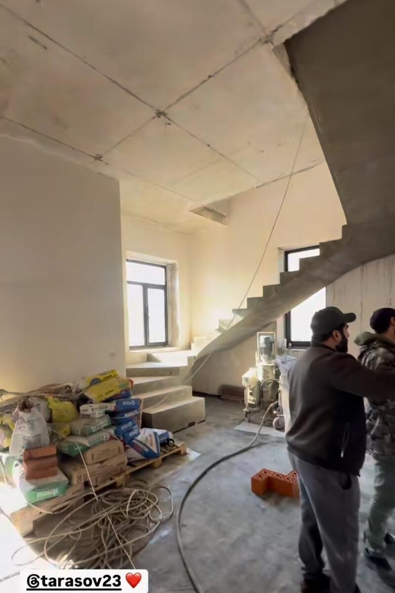    Ремонт в новом доме Тарасова и Костенко Соцсети