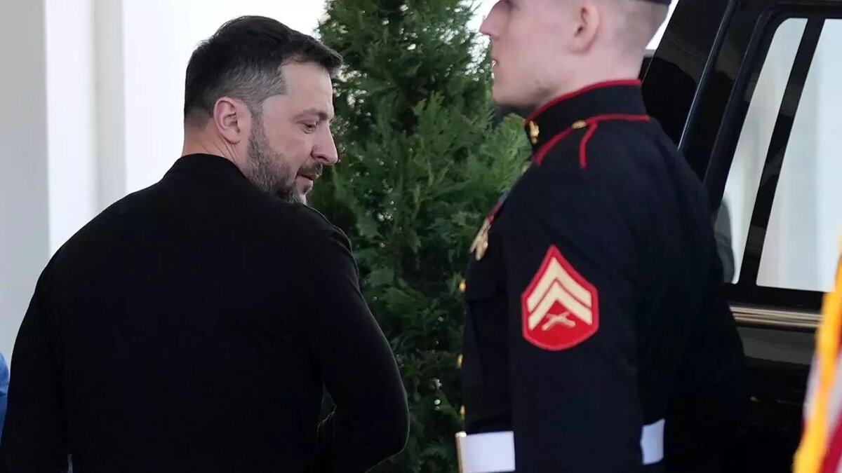 Зеленский покидает Белый дом, поругавшись с Трампом. Источник: ТАСС