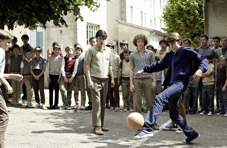 Музыкальный саундтрек к картине записала популярная французская группа AIR. Оригинальная музыка раскрыла и подчеркнула чувства каждого персонажа, добавив сюжету возвышенное звучание.