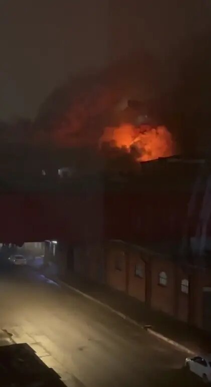    Фото: скриншот видео из телеграм-канала «Мегаполис | ДТП и ЧП | Санкт-Петербург | Питер»