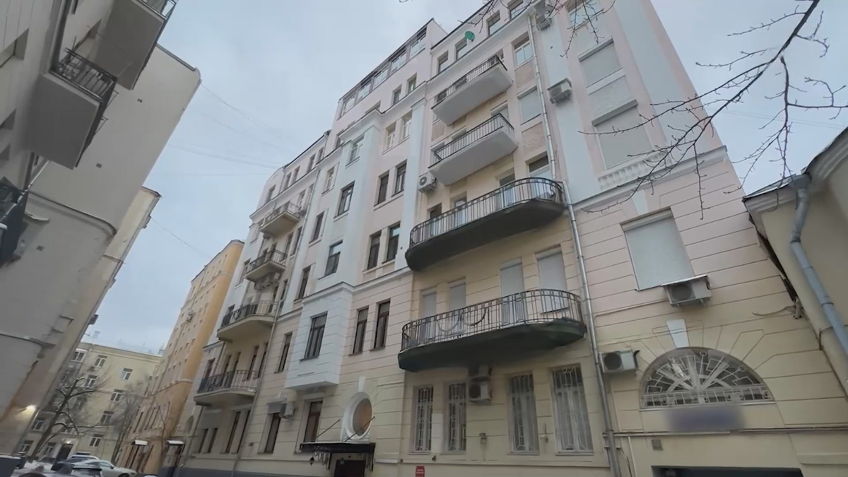 Тот самый дом, где часть 3-го этажа принадлежит жене Якубовича
