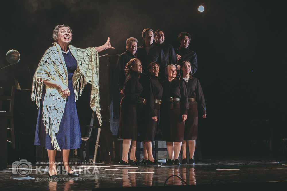 Предпремьерный показ спектакля «Завтра была война» / Игорь Сафончик / ИА «Камчатка»