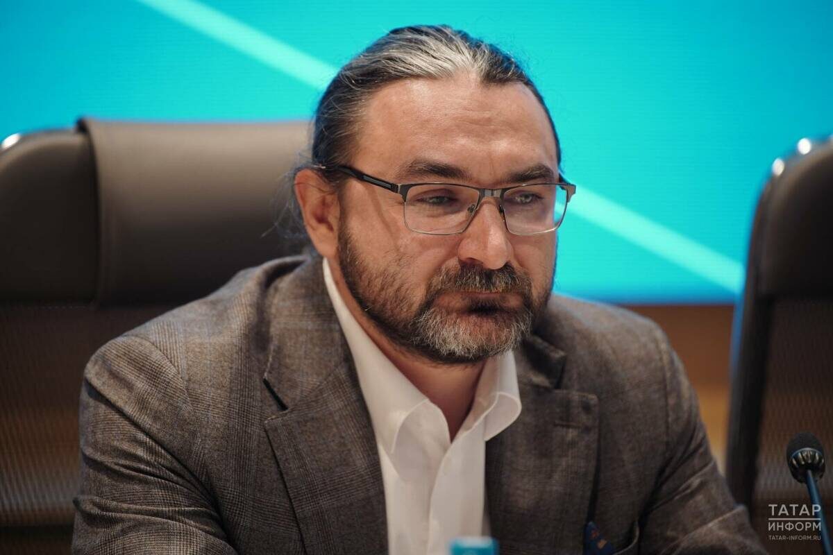 Ильгиз Зайниев: «Наш фундамент – традиционный драматический театр во всех его проявлениях»