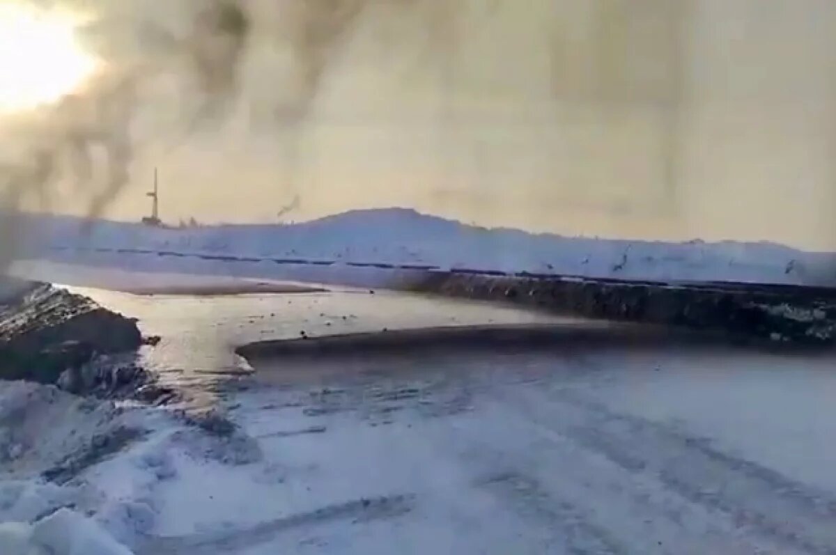    Появилось видео с места разлива нефтепродуктов в Якутии