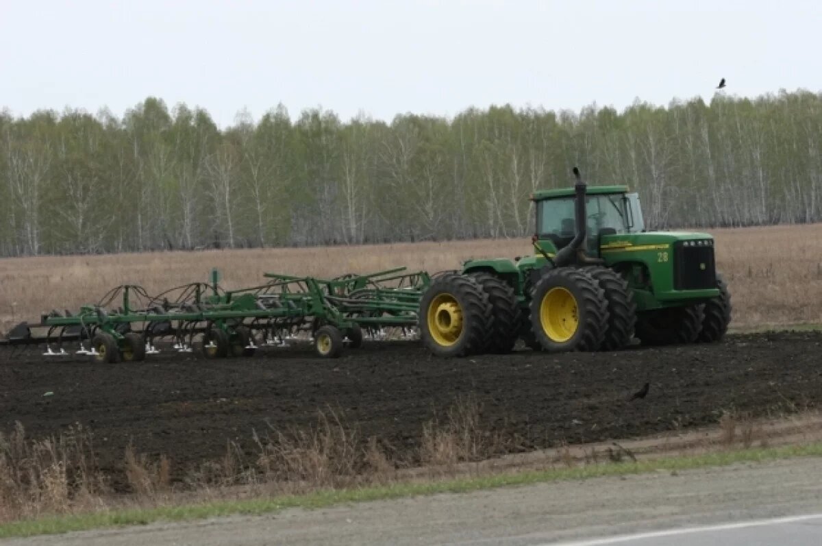    Озимые не рады.