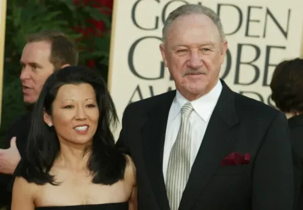    Джон Хэкмен и Бетси Аракава, фото: spletnik.ru