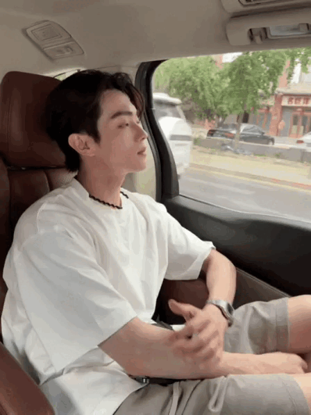 Баночки-то раскачал, теперь хвалится