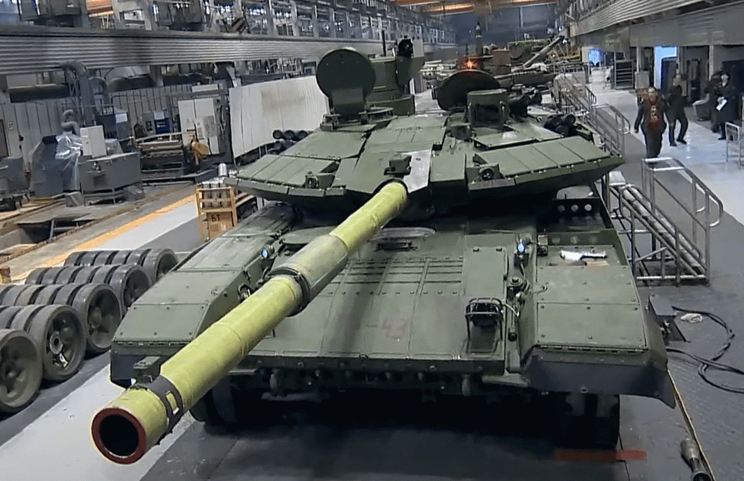 Сборка Т-90М на УВЗ. Кадр smotrim.ru